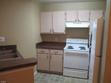 Main picture of The Cascades at Clear Lake Apartments