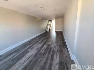 Main picture of 2121 N 2nd St