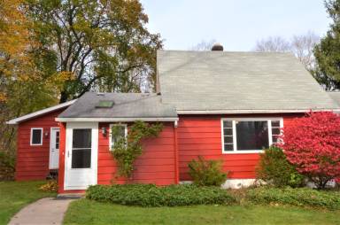 Main picture of 2736 Riverview Rd