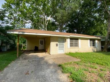 Main picture of 5409 Daffodil Ave