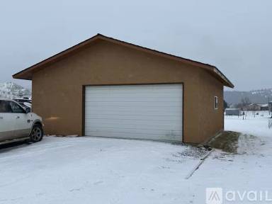 Main picture of 31 Jefferson Dr
