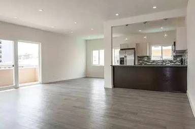 Main picture of 7224 Hillside Ave