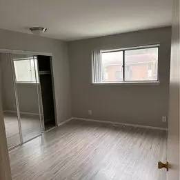 Main picture of Mapleridge apartments