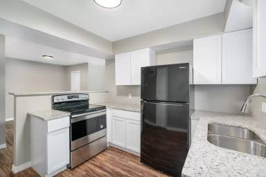 Main picture of 1303 S 2nd St