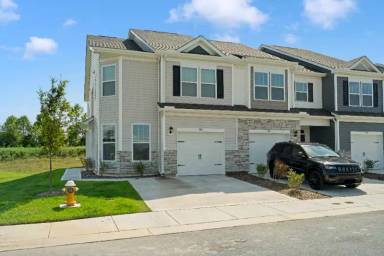 Main picture of 636 Lagoon Rd