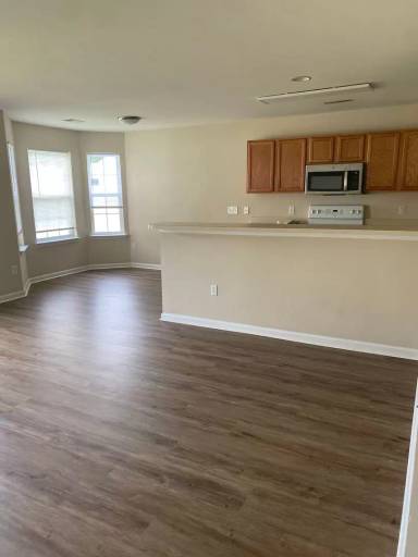 Main picture of 2525 Whetstone Ln