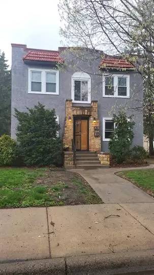 Main picture of 4333 Fremont Ave N