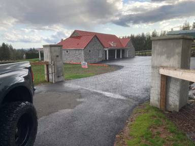 Main picture of 19031 SE Tickle Creek Rd