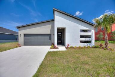 Main picture of 149 Golf Aire Blvd