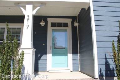 Main picture of 317 Hanover Lakes Dr