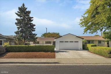 Main picture of 2381 Alberta Ct