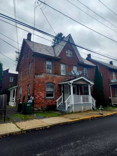 Main picture of 706 Ann St