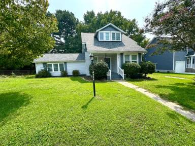 Main picture of 4311 County St