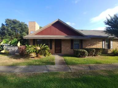 Main picture of 4446 Bellview Ave