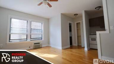 Main picture of 837 W Wolfram Apartments