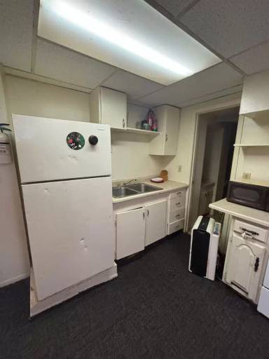 Main picture of 115 Irving St