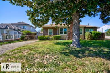 Main picture of 1333 S Siesta Ave