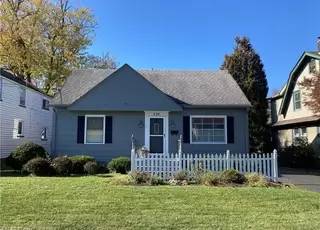 Main picture of 636 Trumbull Ave SE