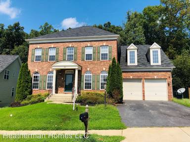 Main picture of 33 Garnet Way