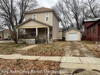 Main picture of 1120 SW 18th St