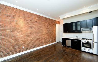 Main picture of 350 3rd Ave