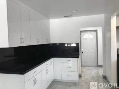 Main picture of 6126 Bellingham Ave