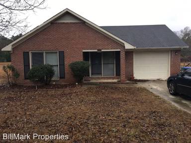 Main picture of 1007 N Main St