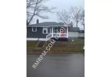 Main picture of 1325 Warren St