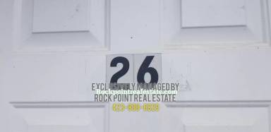 Main picture of 24 Daydream Ln