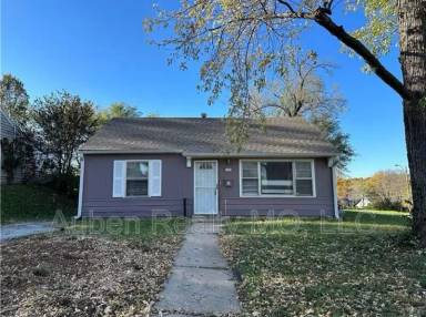 Main picture of 7904 Park Ave