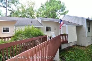 Main picture of 105 Concannon Ct