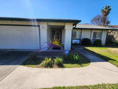 Main picture of 6200 Hesby Way
