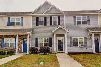 Main picture of 105 Justice Farm Dr