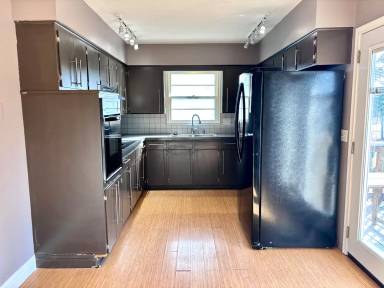 Main picture of 2524 S 123rd Ave