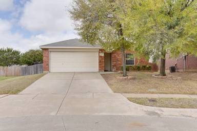 Main picture of 8541 Hawks Nest Dr