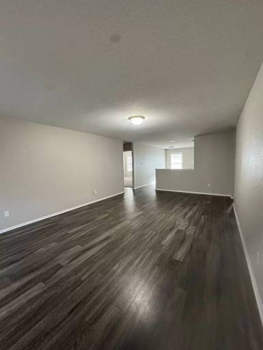 Main picture of 3913 Saddlecrest Dr
