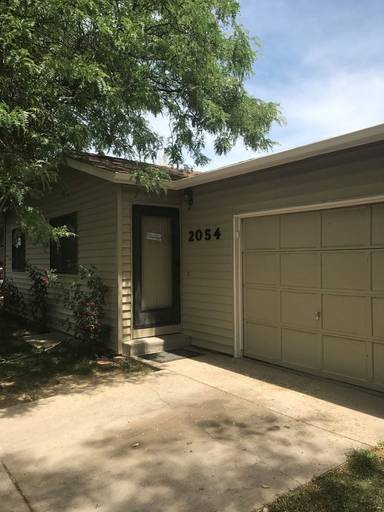 Main picture of 2050 Wedgewood Dr