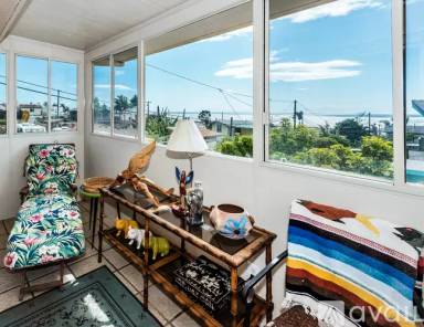 Main picture of 7098 Sunland Ave