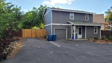 Main picture of 2141 SW Quartz Ave