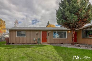 Main picture of 3331 Addy St