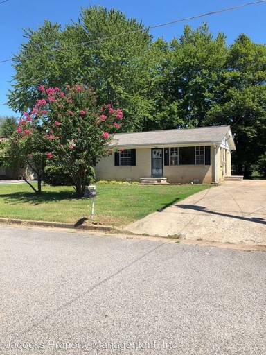 Main picture of 1320 Cherry Lea Ln