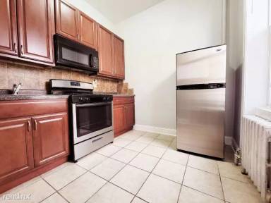 Main picture of 521 Central Ave