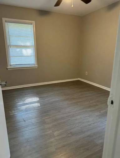 Main picture of 3514 Hallbrook St