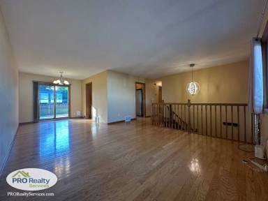 Main picture of 3433 Winnetka Ave N