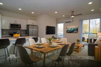 Main picture of 4621 N Iota Ln