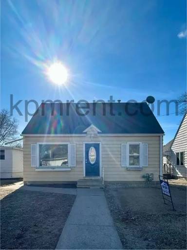 Main picture of 1203 9th Ave SW