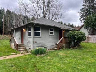 Main picture of 12845 Village Rd
