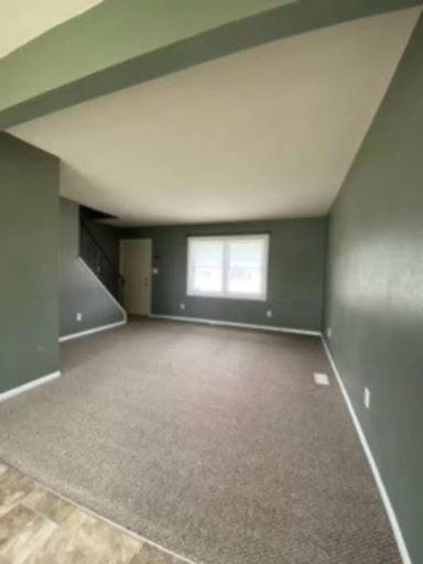 Main picture of 1402 County Road 6 E