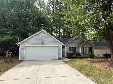 Main picture of 6610 Cedar Cliff Dr