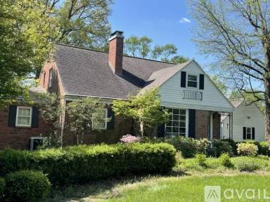 Main picture of 3145 E Broad St